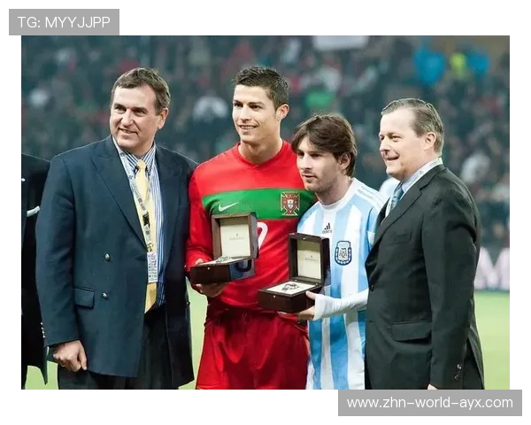 冠军典礼出现感动瞬间，梅西身侧好友难掩泪水的背后