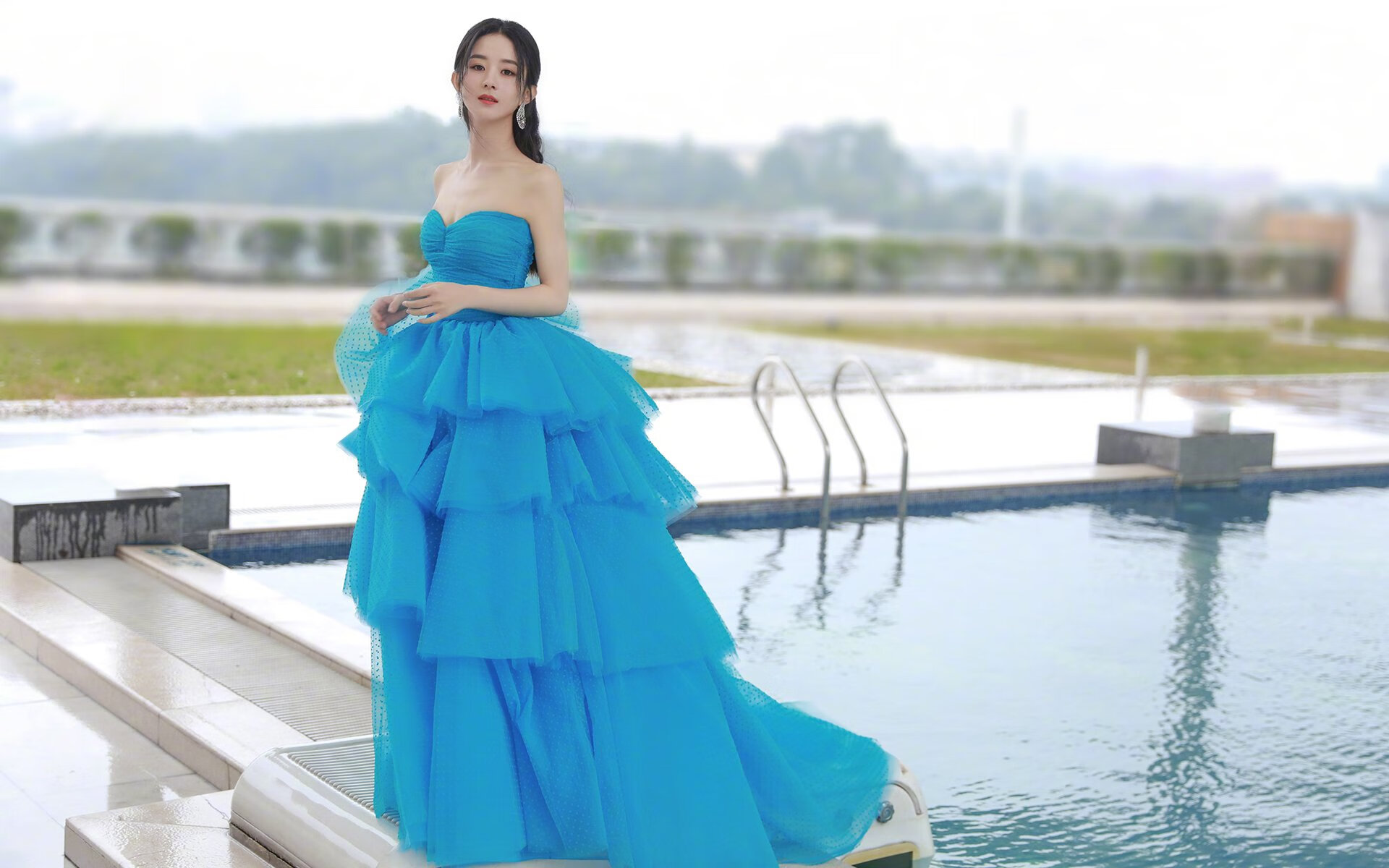 爱游戏体育网页版-五大联赛是否增加中场战术模拟训练频率应对快节奏变化，五大联赛场地大小